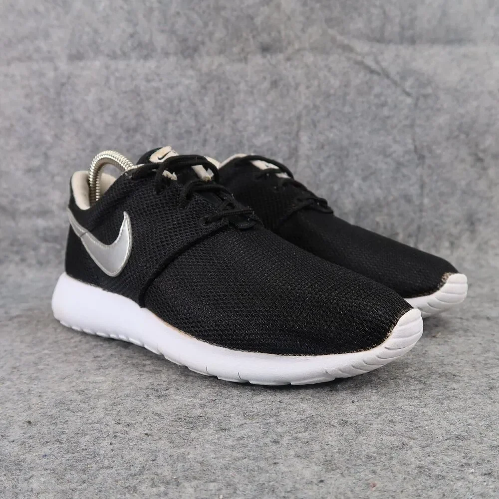 Nike Shoes Kids 5Y Sneakers Athletic Roshe One Active Lifestyle Black Silver Low